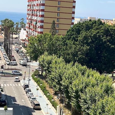 Apartamento Ginebra Torre Del Mar Bagian luar foto