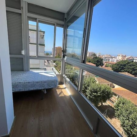 Apartamento Ginebra Torre Del Mar Bagian luar foto