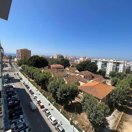 Apartamento Ginebra Torre Del Mar Bagian luar foto