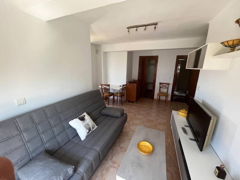 Apartamento Ginebra Torre Del Mar Bagian luar foto
